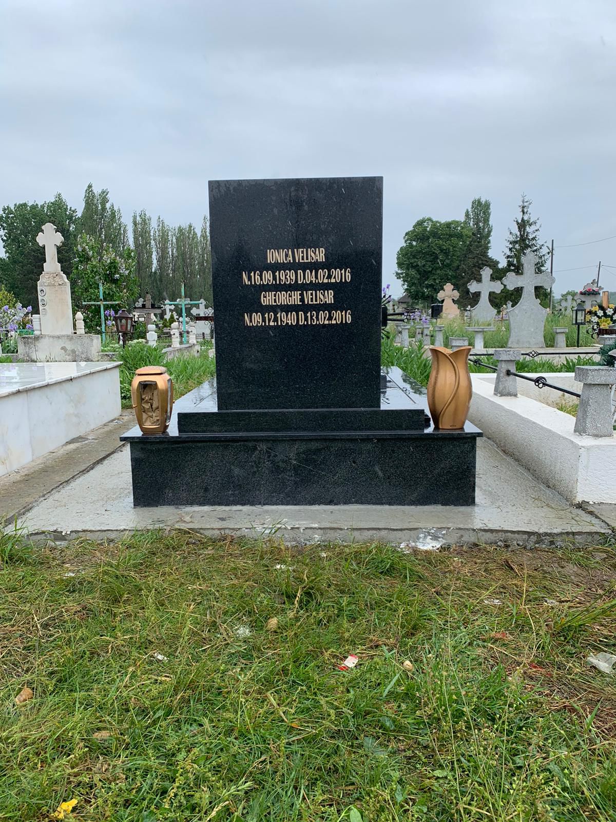 Lucrare funerară Divinum 19