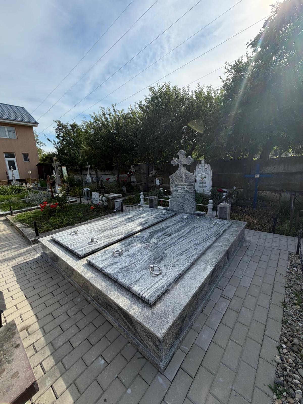 Lucrare funerară Divinum 46