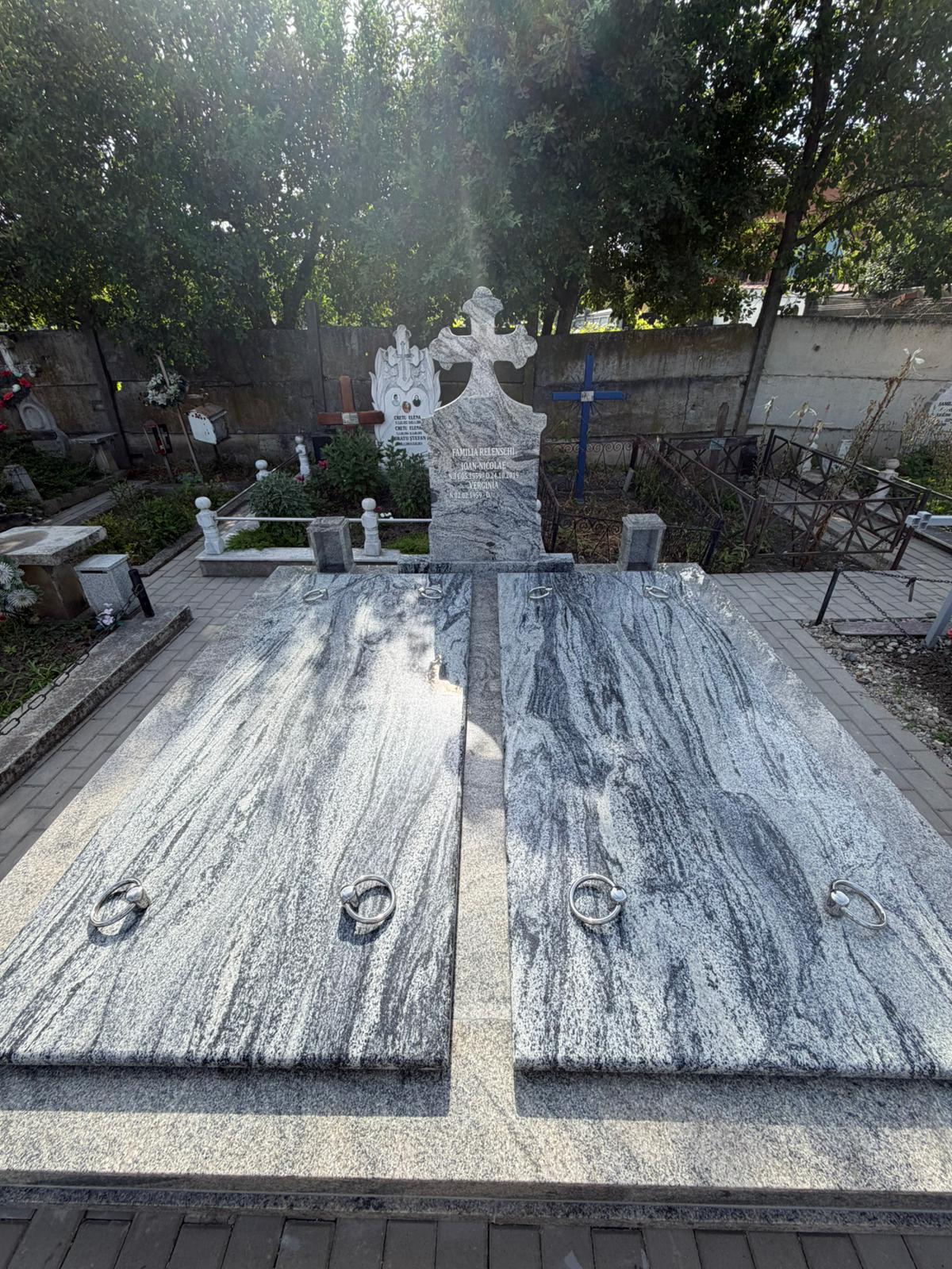Lucrare funerară Divinum 47