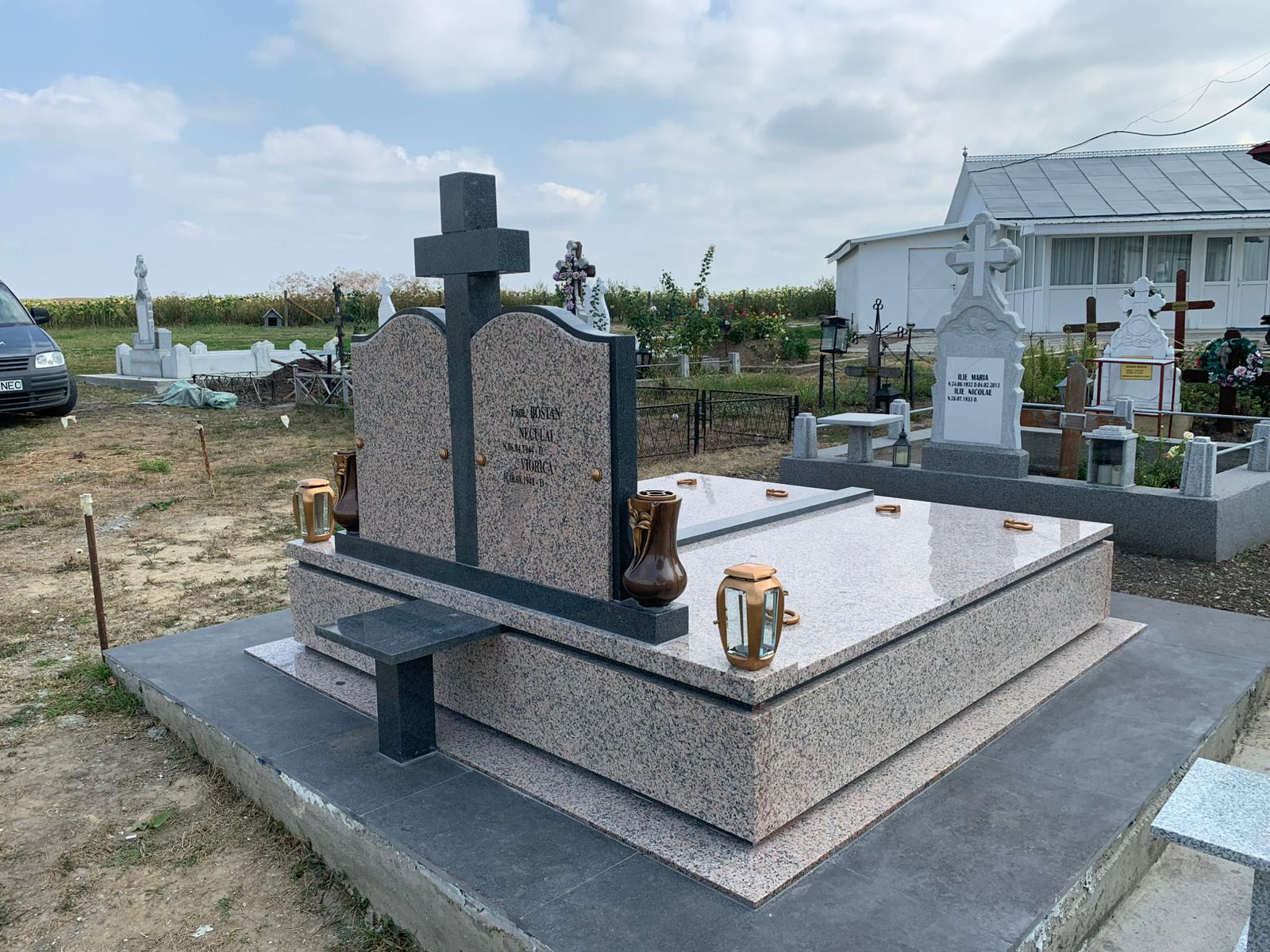 Lucrare funerară Divinum 51