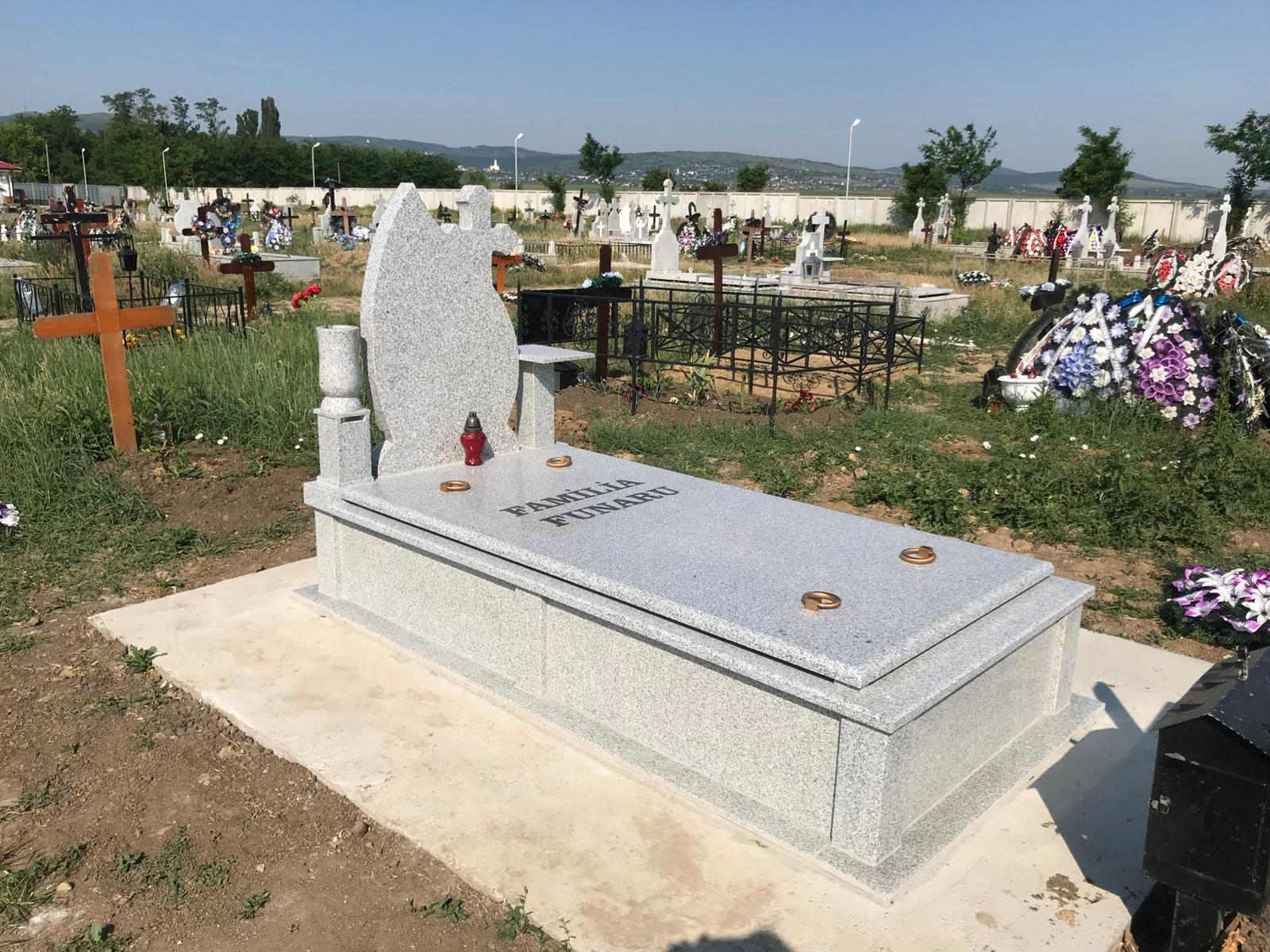 Lucrare funerară Divinum 54