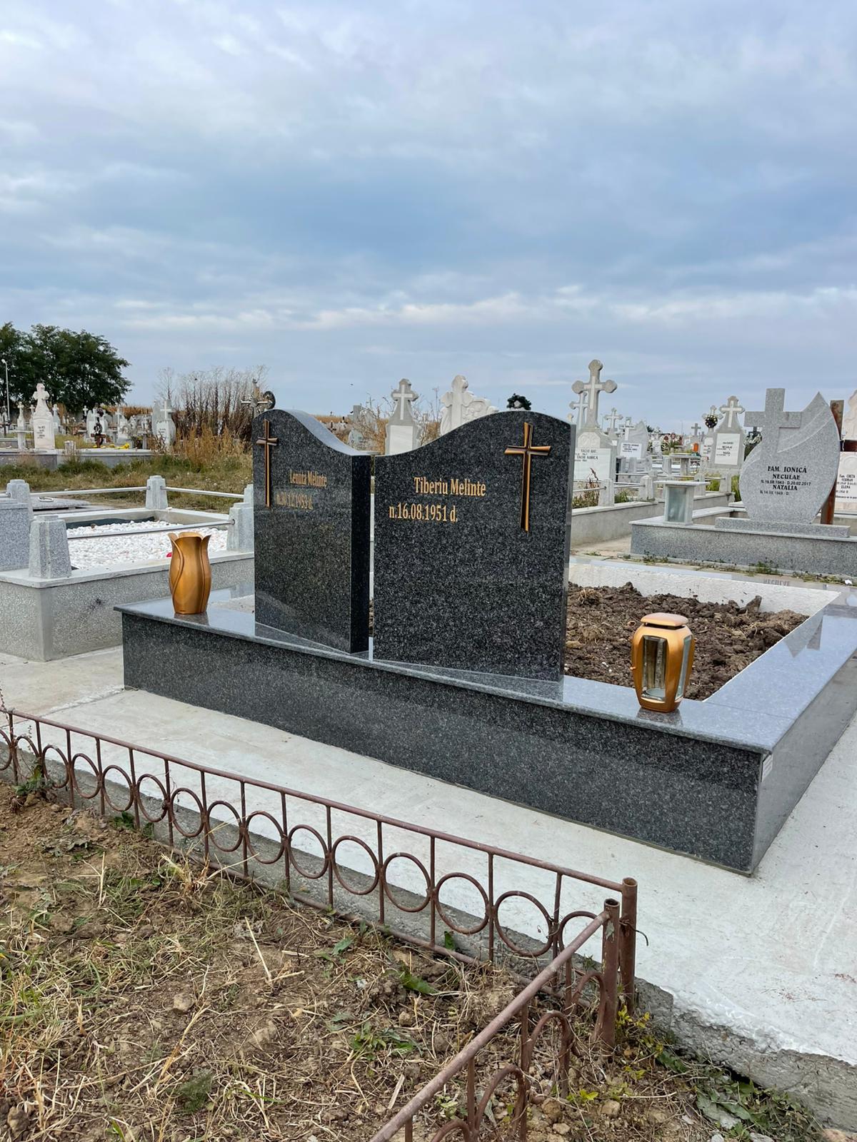 Lucrare funerară Divinum 88