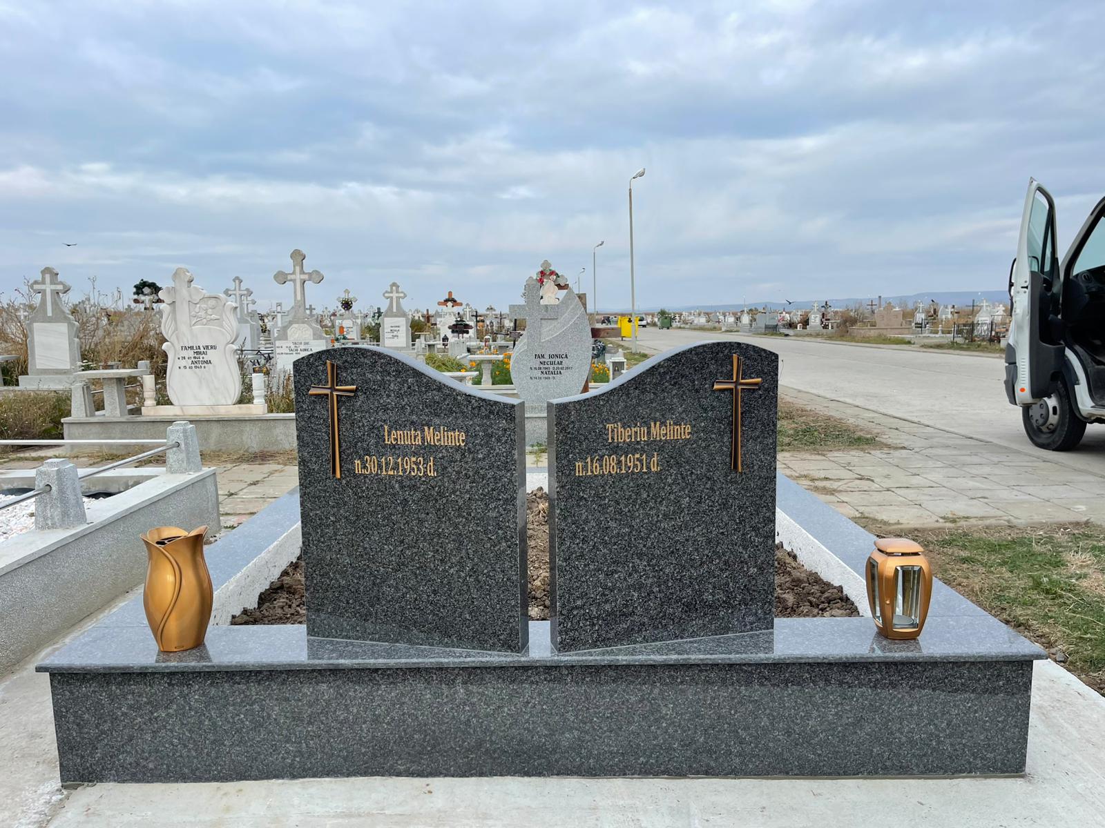 Lucrare funerară Divinum 93