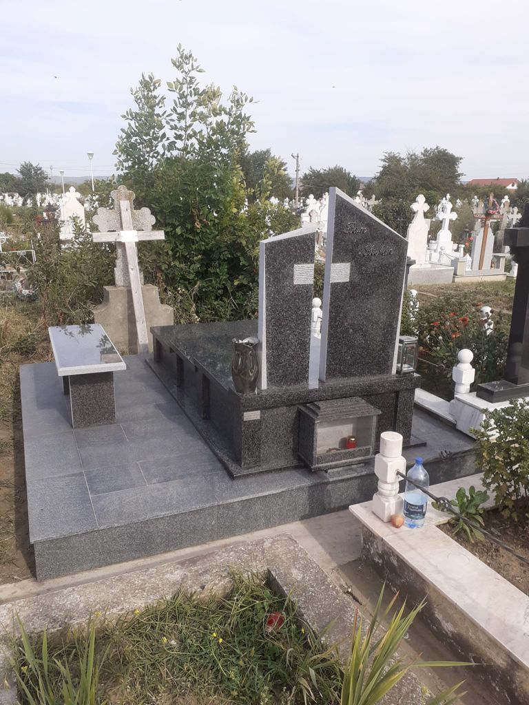 Lucrare funerară Divinum 94