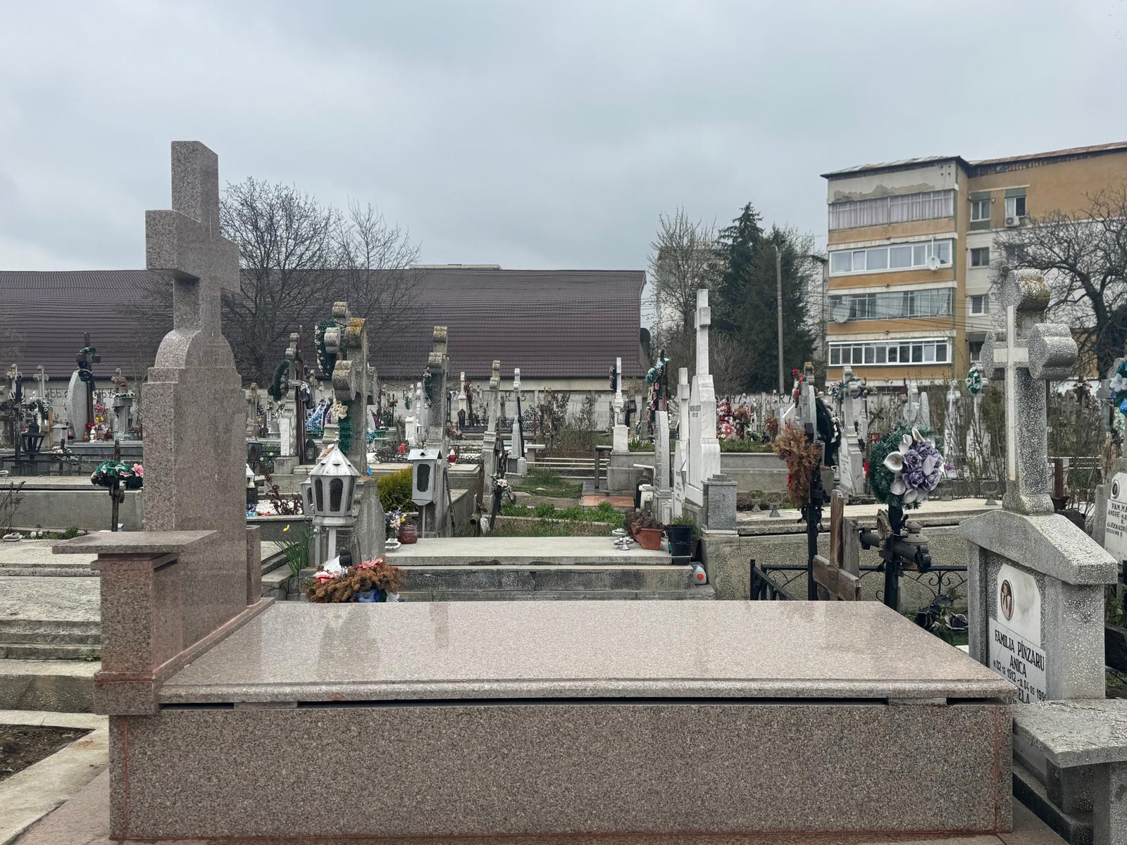 Lucrare funerară Divinum 112