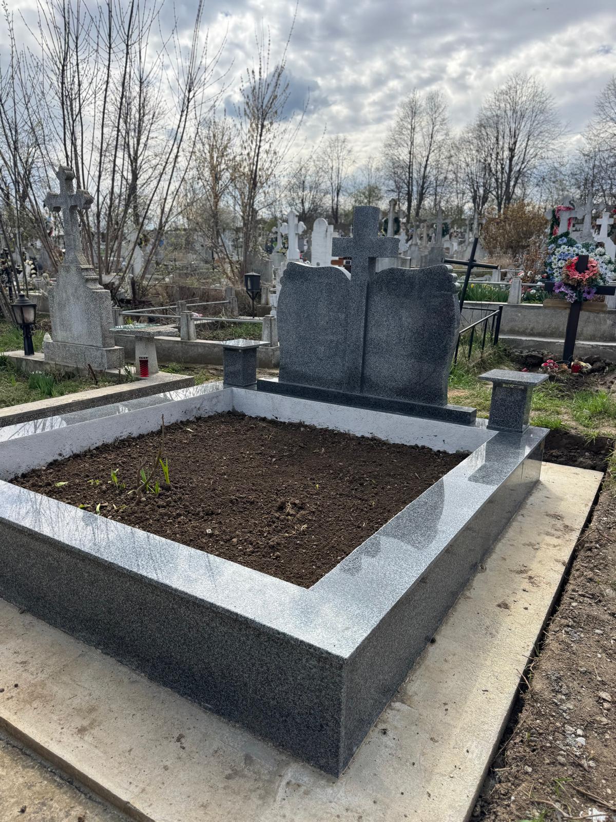 Lucrare funerară Divinum 116