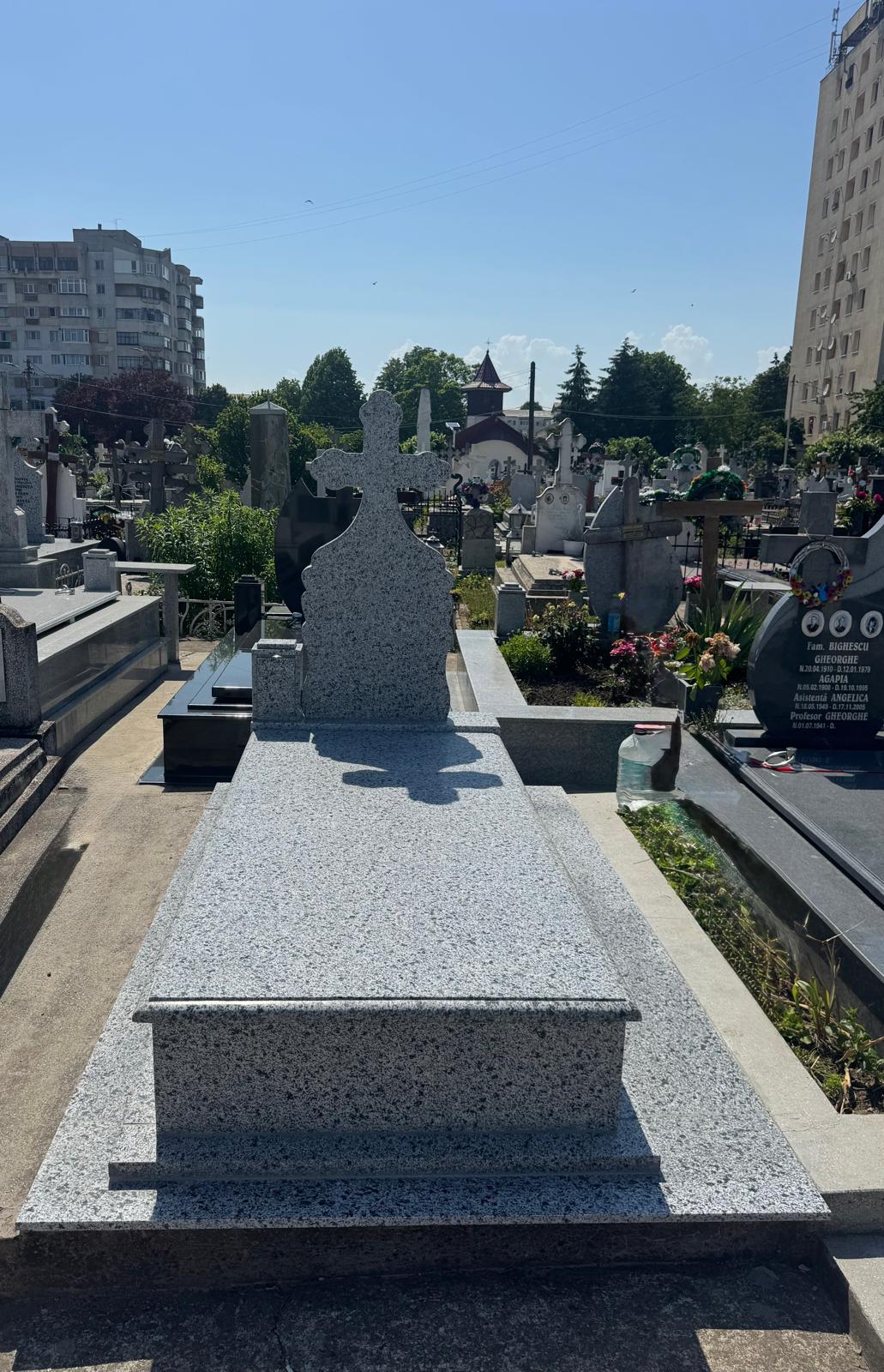 Lucrare funerară Divinum 123